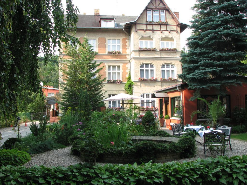 安诺巴贝尔斯堡德1900酒店 波茨坦 外观 照片